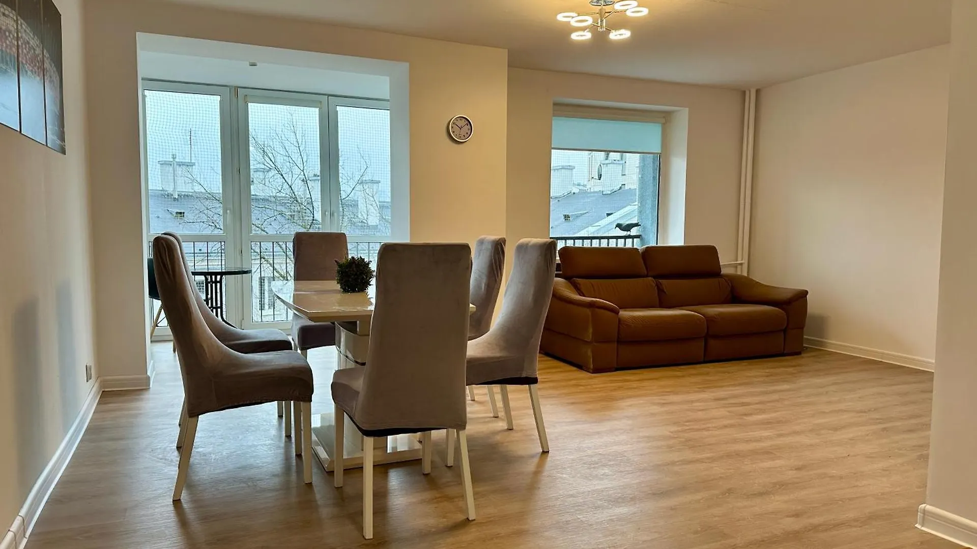 Apartamento Apartament Stadion Naprzeciwko Stadionu Narodowego W Warszawie